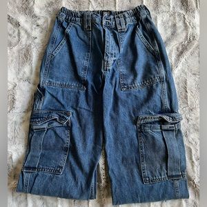 BDG Skate Jean // Size 28 // Dark Wash Blue